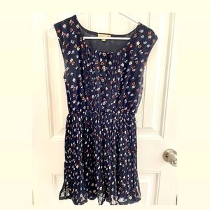 Cute & flowy dress